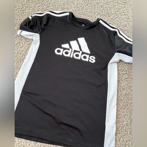 Boys adidas work out shirt